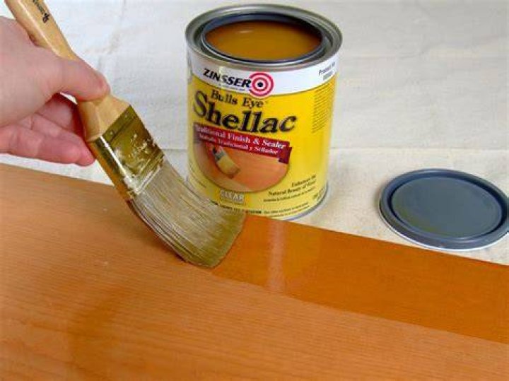 Does shellac protect wood from water?