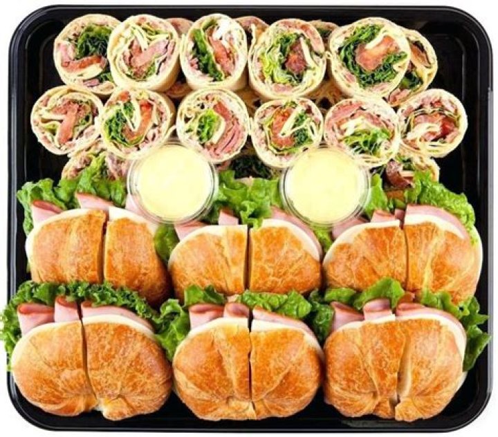 Does Walmart do sandwich platters?