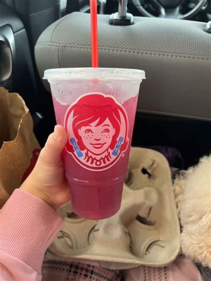 Does Wendy’s have pink lemonade?