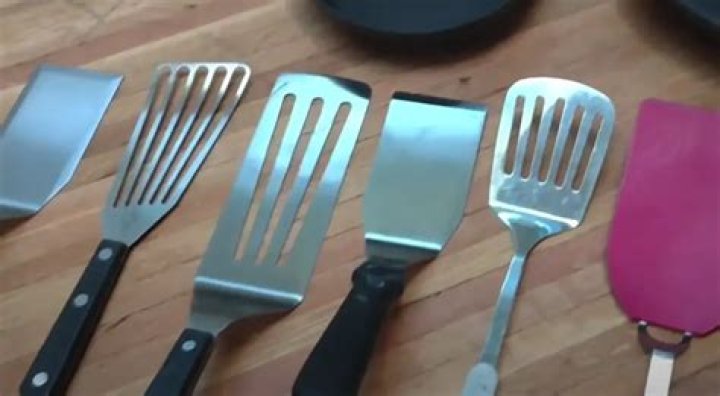 How can you tell if cast iron is ruined?