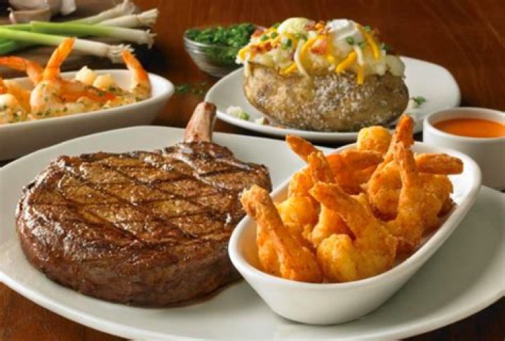 How do I get free appetizers at Outback Steakhouse?