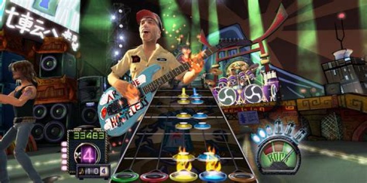 How do you activate Star Power on drums on Guitar Hero?