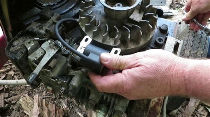 How do you change a Briggs and Stratton coil?
