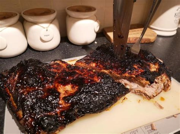 How do you cook Jack Daniels pork ribs?