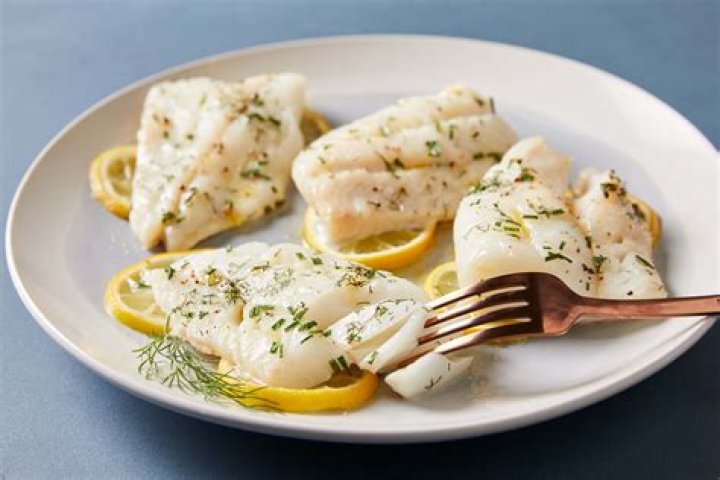 How do you cook New World fish fillets?