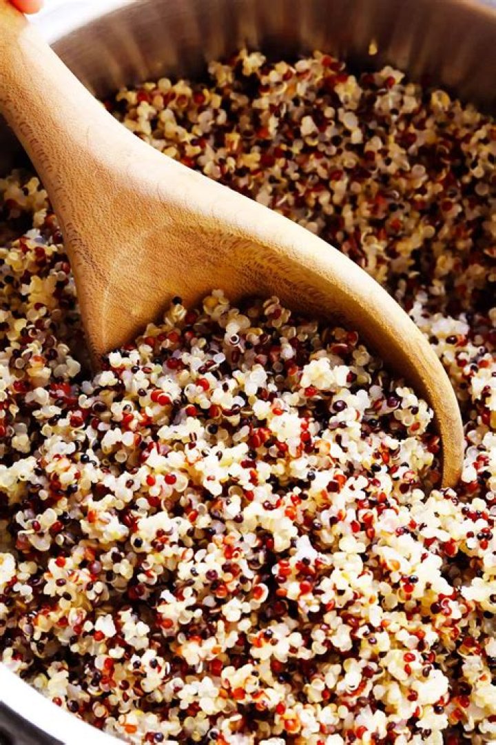 How do you freeze cooked quinoa?