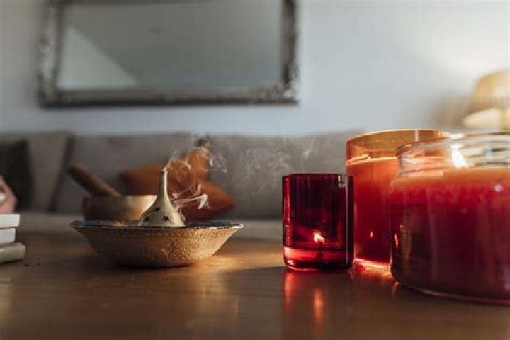How do you get candle wax out of a bread bowl?