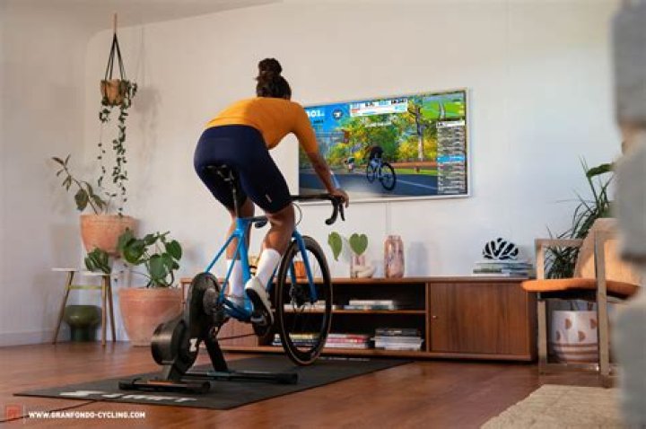 How do you get the British cycling kit on Zwift?