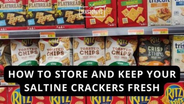 How do you keep saltine crackers fresh?