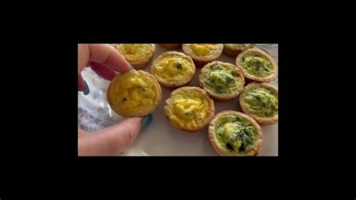 How do you make Costco mini quiche?