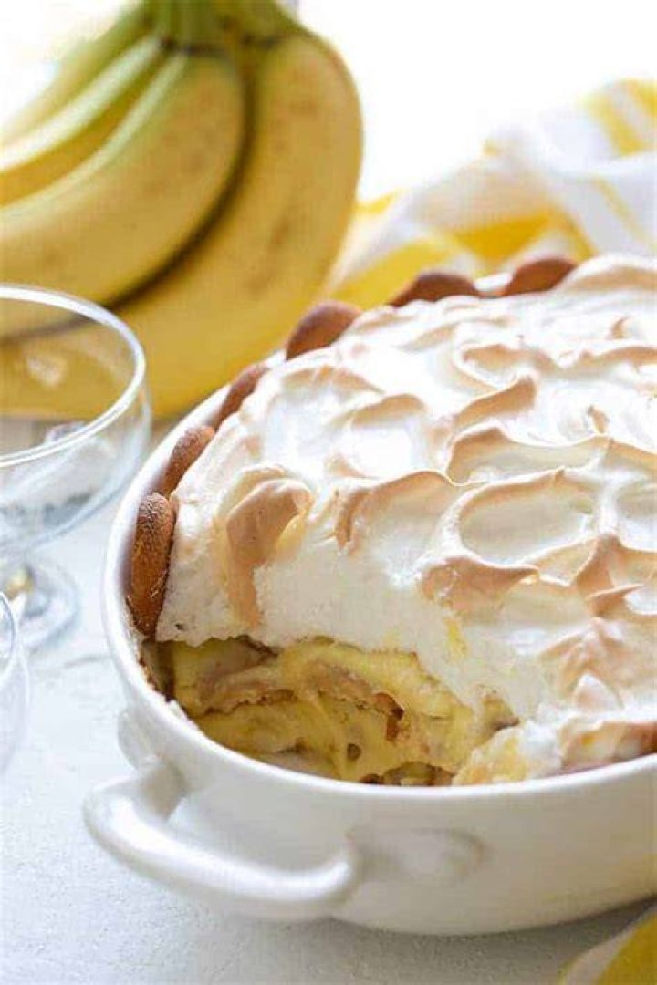 How do you make southern banana pudding from scratch?