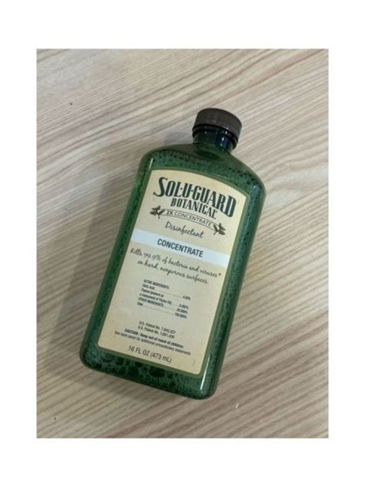 How do you mix Melaleuca disinfectant?