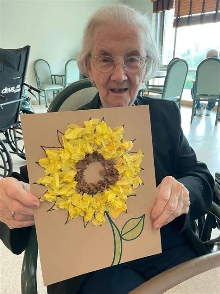 How do you motivate elderly people?
