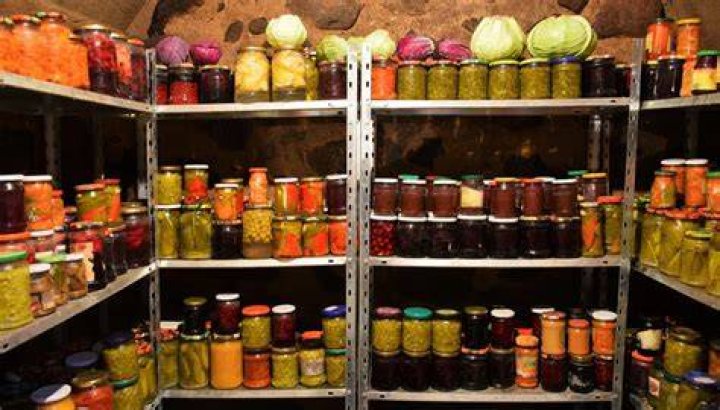 How do you store fresh yeast long term?