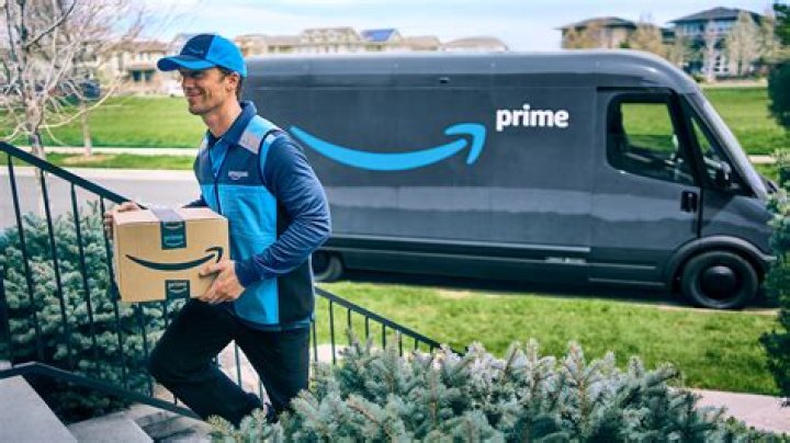 How do you tip an Amazon delivery driver?