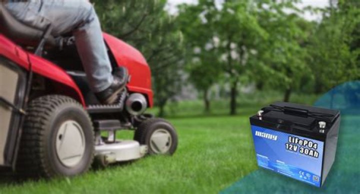 How does a mower charge its battery?