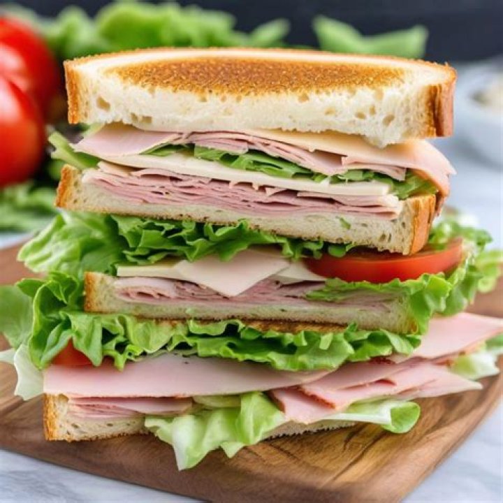 How long is a cold cut sandwich good for?