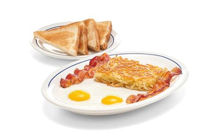 How many calories are in a IHOP quick two egg breakfast?