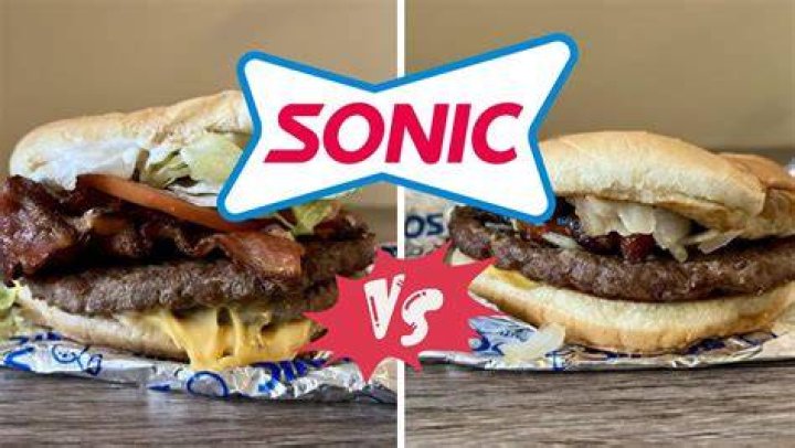 How many calories are in a jr cheeseburger from Sonic?