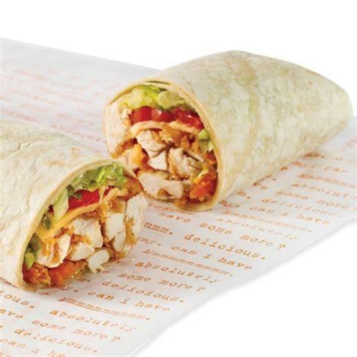 How many calories are in a Publix chicken tender wrap?