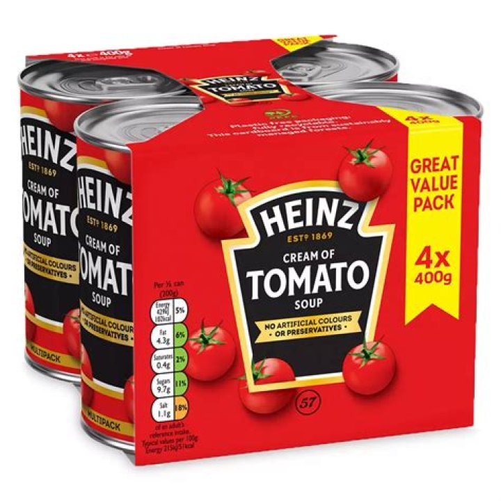 How many calories are in a tin of Aldi tomato soup?