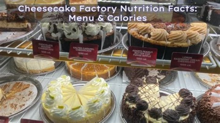 How many calories are in Cheesecake Factory bread?