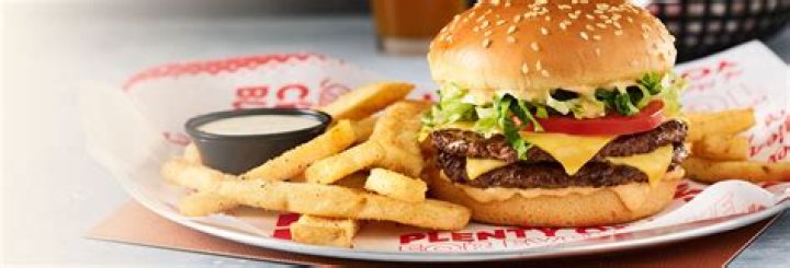 How many calories are in Red’s Tavern Double?