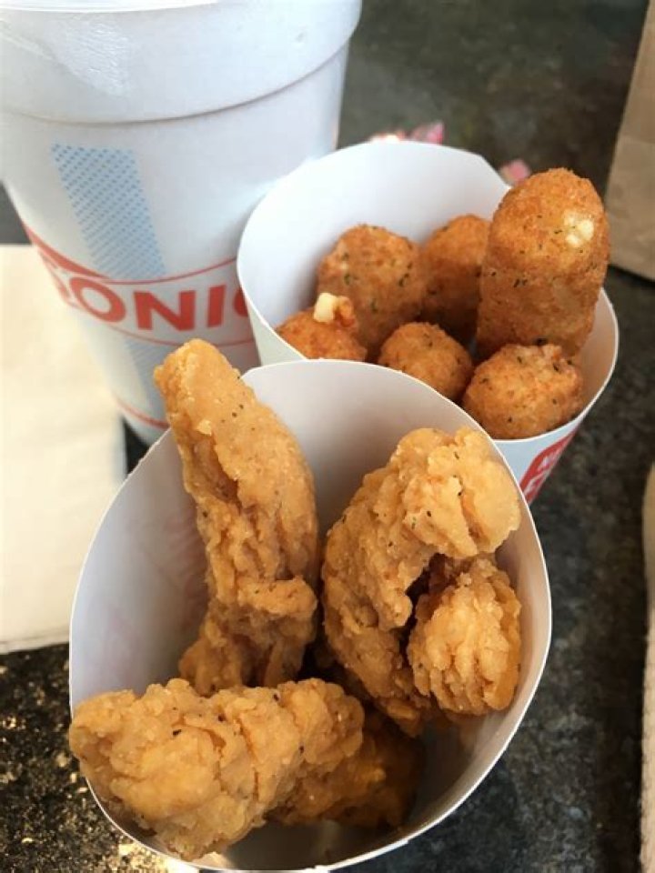 How many calories are in Sonic Popcorn Chicken?