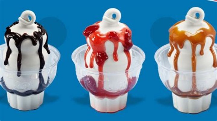 How many calories in a medium caramel sundae from DQ?