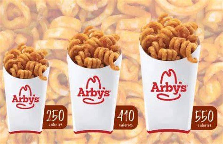 How many carbs are in Arby’s small curly fries?