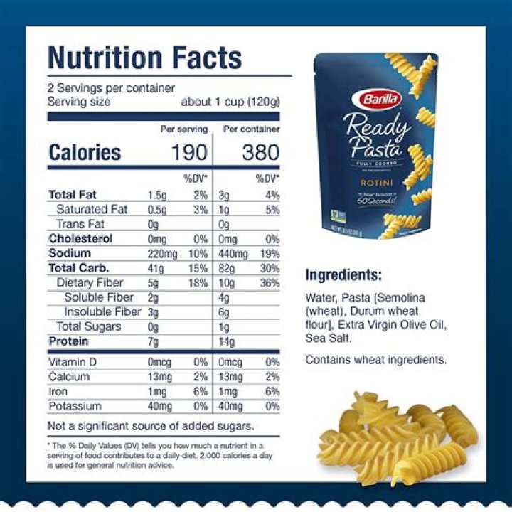 How many carbs are in Noodles and Company cauliflower rigatoni?