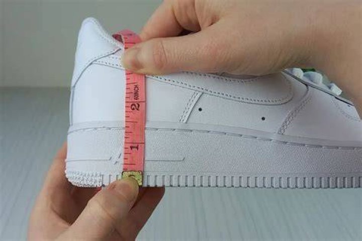 How many inches do air force ones give you?