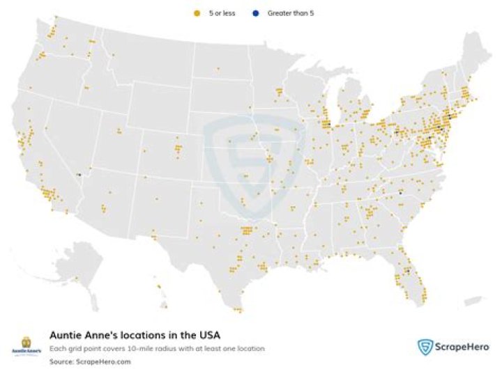 How many locations does Auntie Anne’s have?