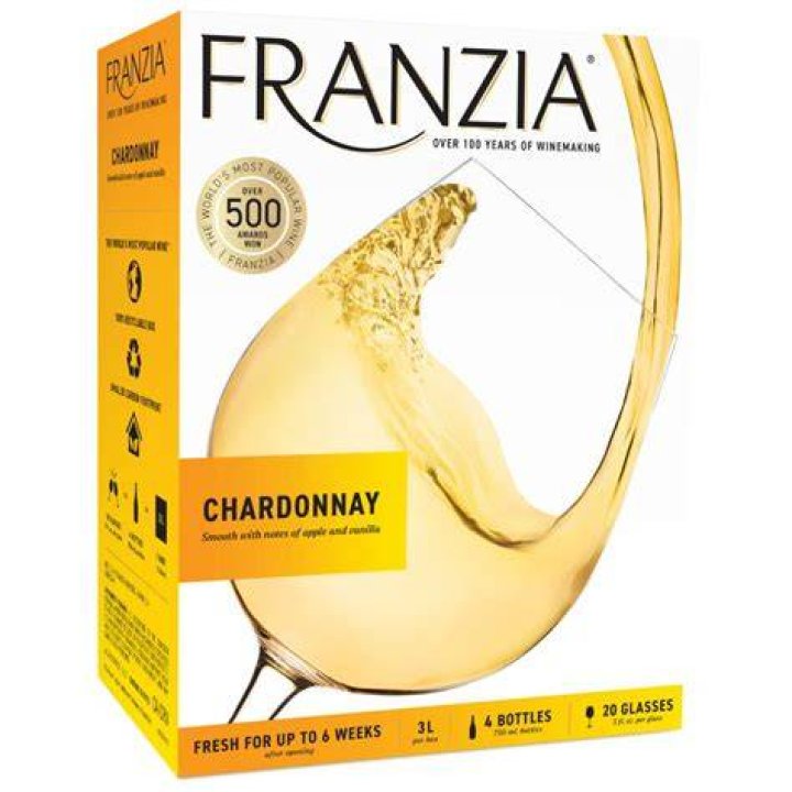 How many ounces are in a box of Franzia wine?
