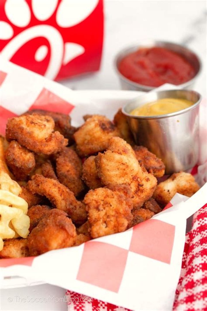 How many oz of chicken in Chick-fil-A nuggets?
