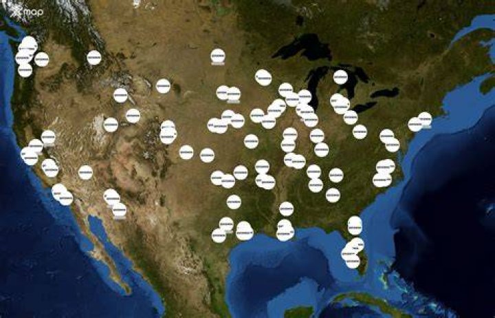 How many Quiznos are left 2020?