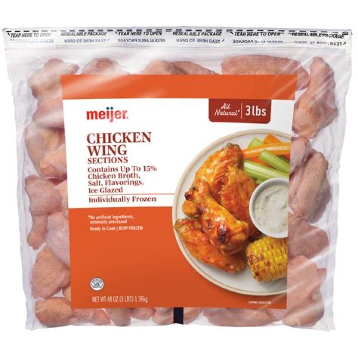 How many wings are in a large Publix platter?