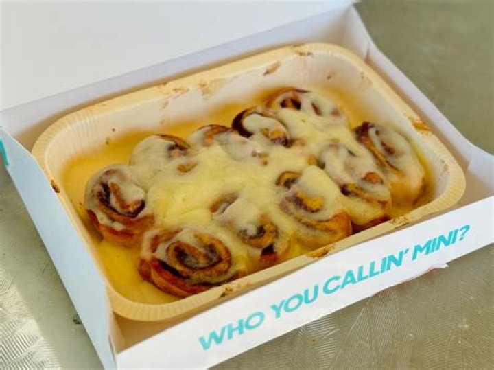 How much are the cinnabons at Pizza Hut?