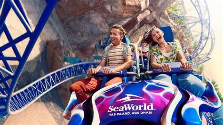 How much did SeaWorld make in 2018?
