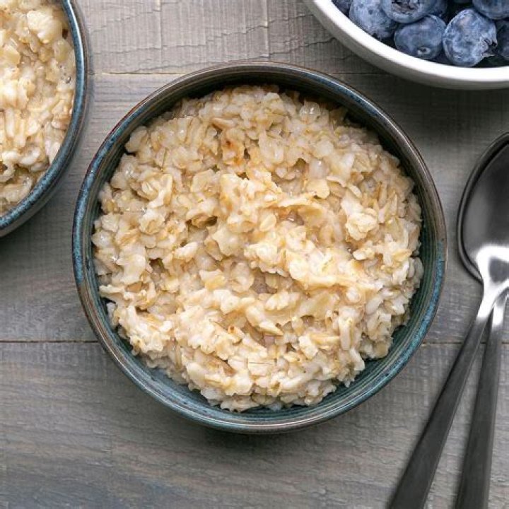How much does a bowl of oatmeal cost?