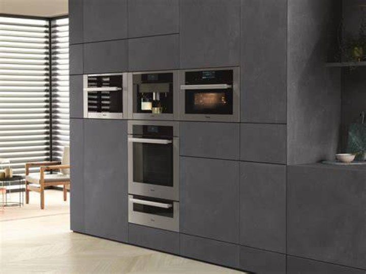 How much does a Miele stove cost?
