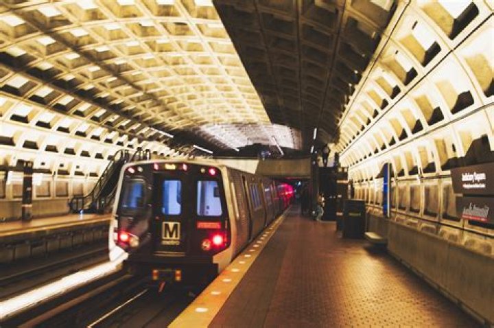 How much does DC metro cost?