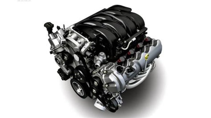 How much horsepower does a 4.7 liter v8 engine have?
