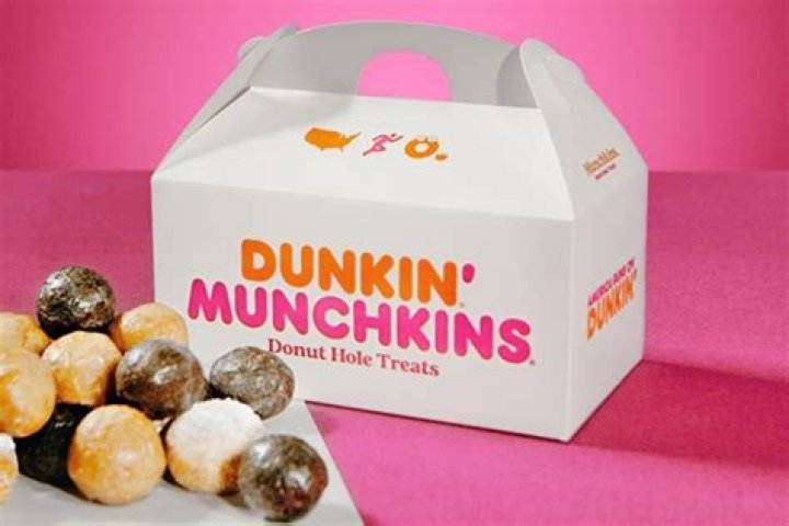 How much is a box of 25 Munchkins at Dunkin Donuts?