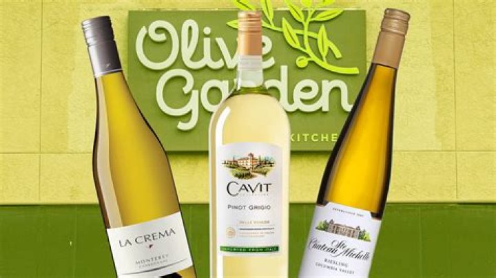How much is a glass of wine at Olive Garden?