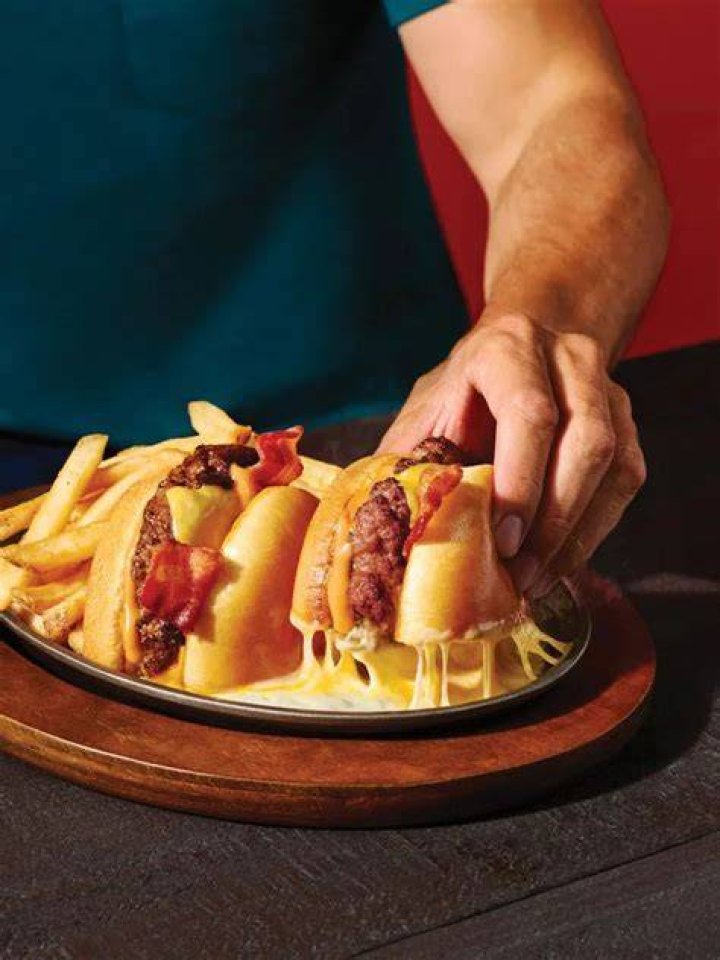 How much is a hamburger at Applebee’s?