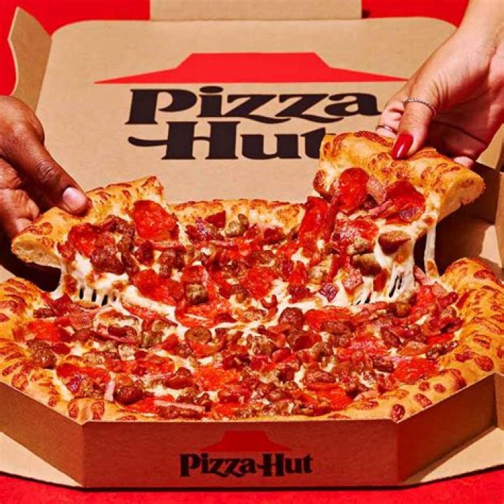 How much is a large pizza at Pizza Hut?