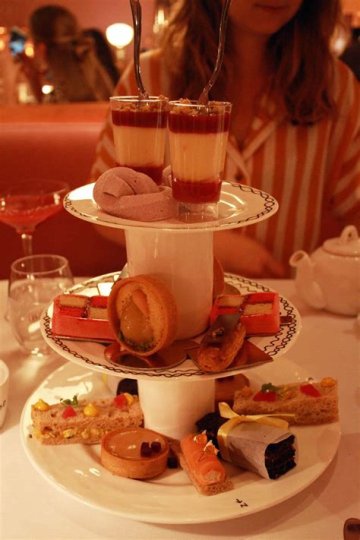 How much is sketch afternoon tea?