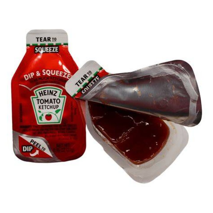 How much ketchup is in a packet?