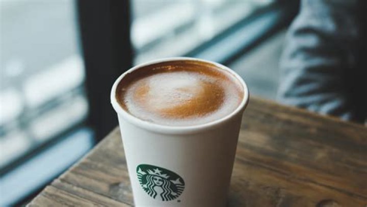 How much milk is in a venti latte?